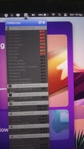 Suhu lebih tinggi karena perangkat bekerja dengan keras